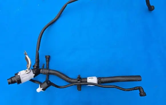BMW X3 G01 AdBlue liquid reservoir 7390672 18536410