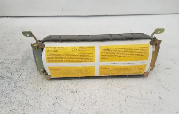 Alfa Romeo 147 Passenger airbag 46748661