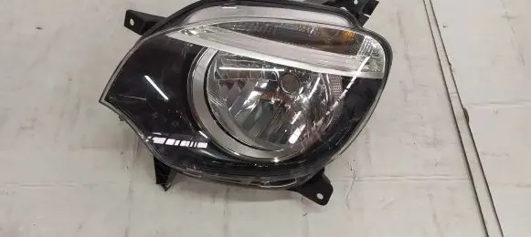 Renault Twingo III Headlight/headlamp 260608792R 01156101 0115610101020197