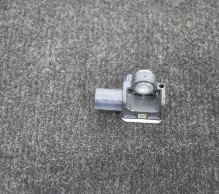 Volvo S60 Airbag deployment crash/impact sensor 31334336