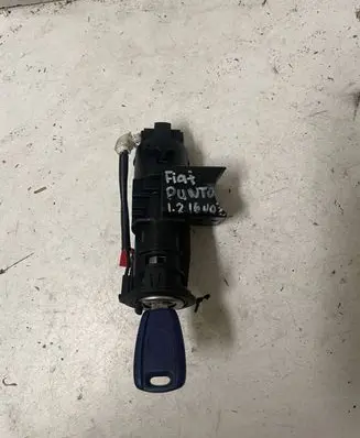 Fiat Grande Punto Ignition lock B365