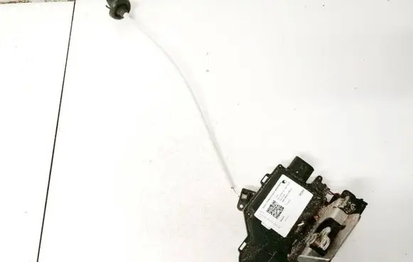 Audi A4 S4 B6 8E 8H Front door lock