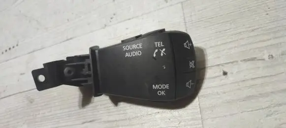 Dacia Duster II Multifunctional control switch/knob 