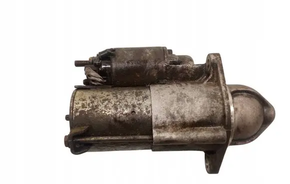 Opel Astra H Starter motor
