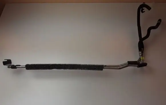Volvo XC90 Power steering radiator 31280430