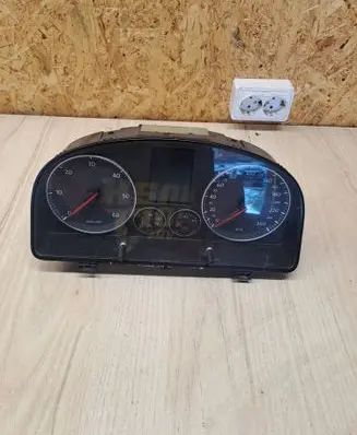 Speedometer (instrument cluster)
