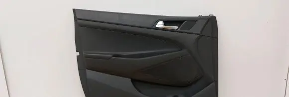 Hyundai Tucson TL Front door card panel trim 82351D7000 82330D7100