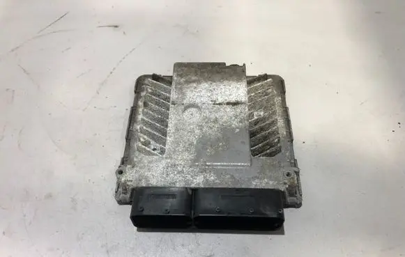 Volkswagen PASSAT B6 Engine control unit/module 03G906018FG