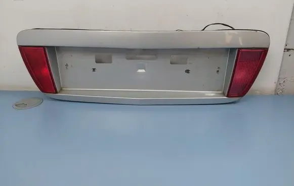 Nissan Primera Tailgate trim 90810AU400