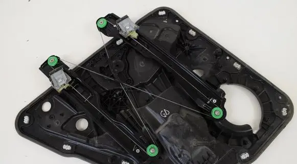 BMW M4 F82 F83 Rear window lifting mechanism without motor 7P6839756A
