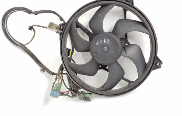 Peugeot 607 Electric radiator cooling fan 8638811780