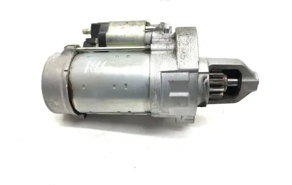 BMW 5 G30 G31 Starter motor 8657337 865733701