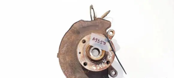 Opel Agila B Front wheel hub