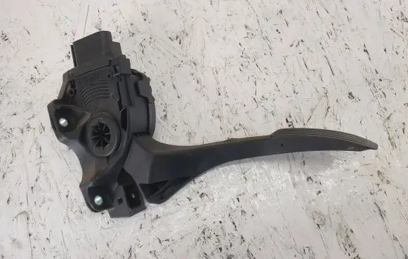 Ford Mondeo MK IV Accelerator throttle pedal 6G929F836SC 6PV00922015 C95YE04
