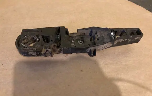 Renault Kangoo II Front door exterior handle 8200497521 242485