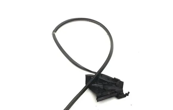 Jaguar XK - XKR Front door rubber seal C2P20356
