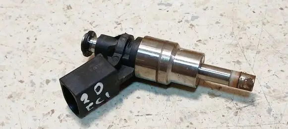 Fuel injector