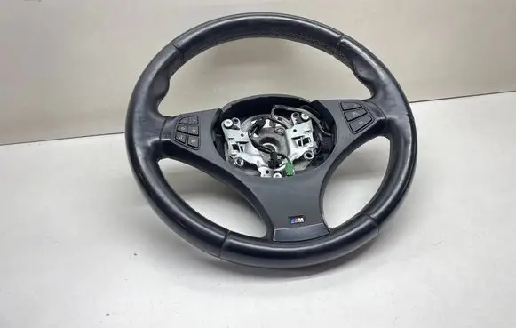 BMW X3 E83 Steering wheel 3063330
