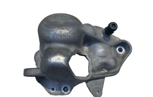Mercedes-Benz C W205 Other engine bay part A2740920534