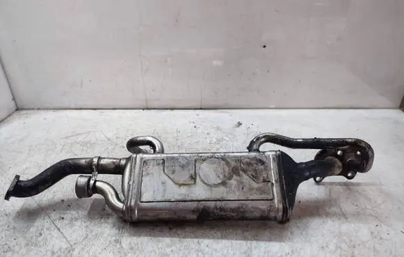 Mercedes-Benz E A207 EGR valve cooler A6421401175