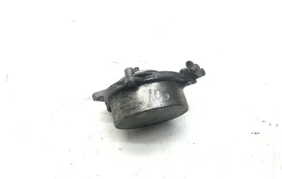 Audi A4 S4 B8 8K Vacuum pump