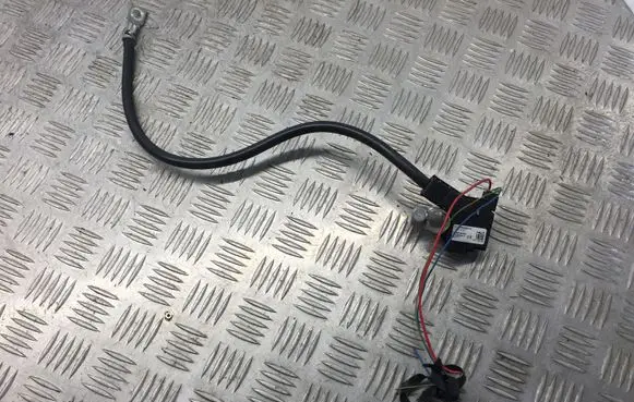 BMW 5 F10 F11 Negative earth cable (battery) 7644654 61217644654 A2C53353385