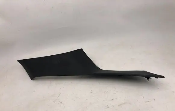 Opel Astra L Rear sill trim cover 98689