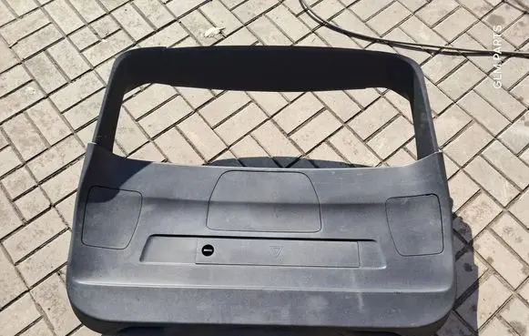 Citroen C4 II Picasso Tailgate trim 9800940177 9800941677 9678759477