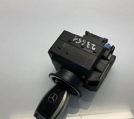 Mercedes-Benz E W211 Ignition lock 2115452308 3300221 5012191321606126
