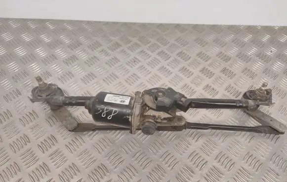 Hyundai Santa Fe Front wiper linkage and motor 981102B000