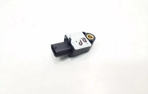 Toyota Verso Airbag deployment crash/impact sensor 8983105020