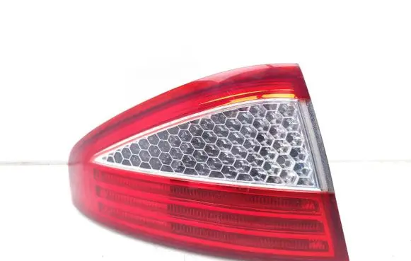 Ford Mondeo MK IV Rear/tail lights 7S7113405A