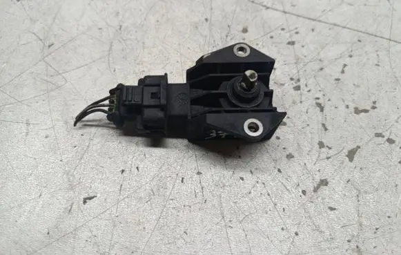 Opel Vectra C Throttle valve position sensor 424S06A08001 KT00562