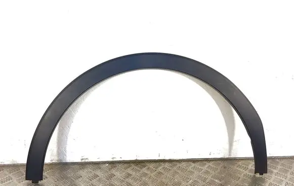 MG ZS Front arch trim 11410362