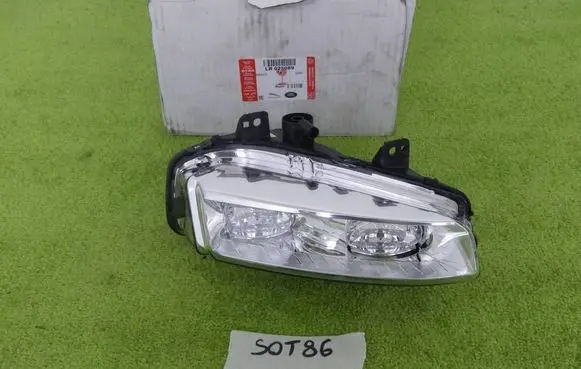Land Rover Evoque I Front fog light BJ3MR15K200AB