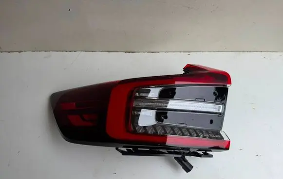 Volvo C40 Rear/tail lights 32365666