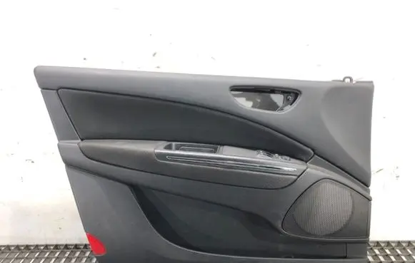 Fiat Bravo Front door card panel trim