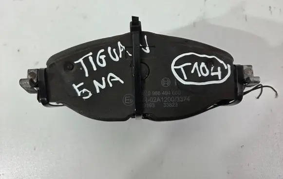Volkswagen Tiguan Brake pads (front) 0986494660