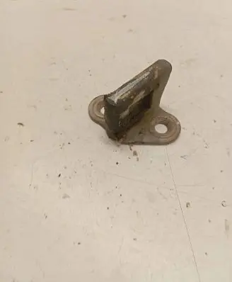 Volkswagen Transporter - Caravelle T4 Front door lock loop/hook striker 701837295