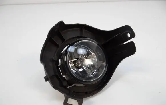 Nissan Navara D40 Front fog light 26150EA500 89203681 26150-EA500