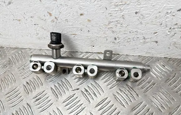 KIA Pro Cee'd III Fuel main line pipe 3535007100 0221C19A0316 353422M400