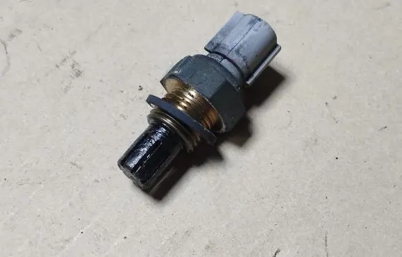 Lexus IS 220D-250-350 Intake air temperature sensor 8942460010