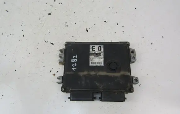 Suzuki Swift I Engine control unit/module ECU 