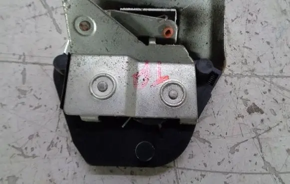 Citroen Berlingo Rear door lock 