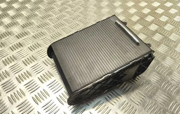 Volkswagen PASSAT B6 Cup holder 3C0858329A