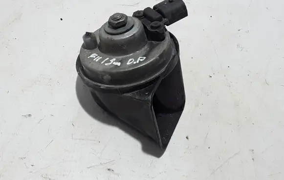 BMW 5 F10 F11 Horn signal 7279782