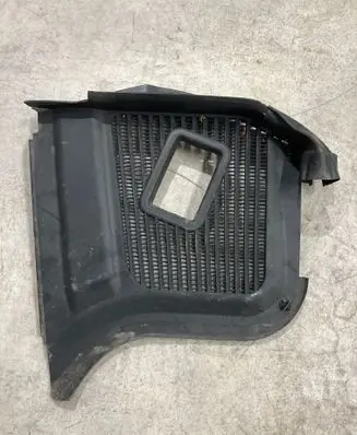 Mercedes-Benz GLE W167 Wiper trim A1678311200