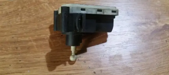 Citroen Berlingo Headlight level adjustment motor vp3clx13k198aa vp3clx-13k198-aa