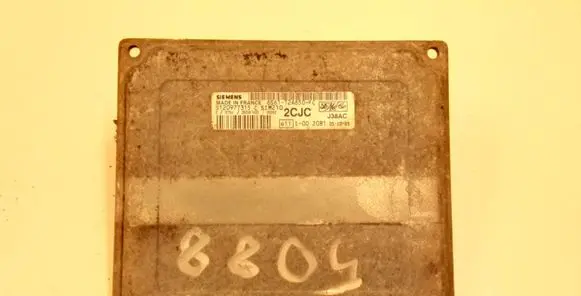 Ford Fiesta Engine control unit/module 6S6112A650FC S120977315 5088