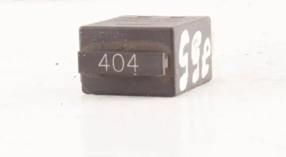 Volkswagen Touran I Other relay 7M0951253C A1001X47 95VW10K705EA